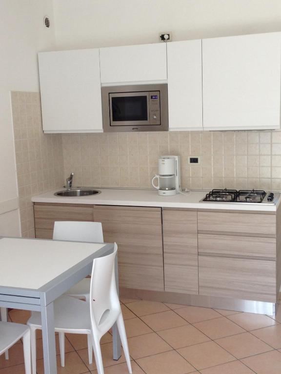 Deluxe Doppel-/Zweibettzimmer mit Zugang zum Pool